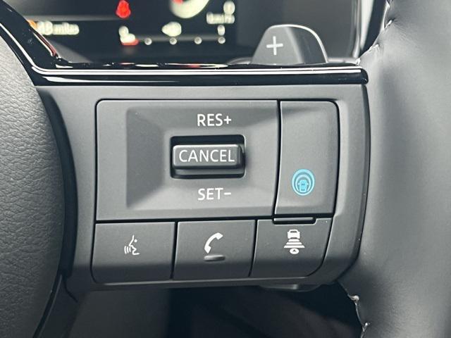 new 2025 Nissan Pathfinder car, priced at $45,439