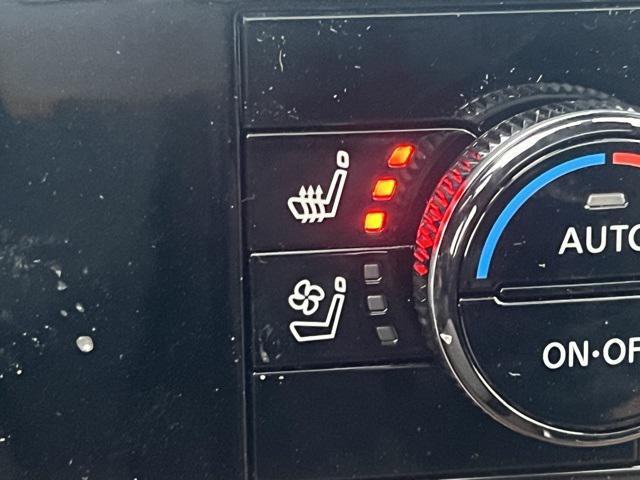 new 2025 Nissan Pathfinder car, priced at $45,439