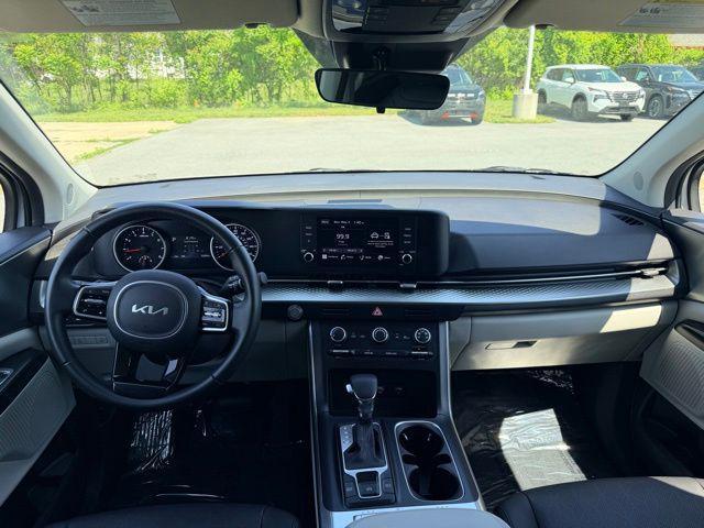 used 2023 Kia Carnival car, priced at $27,500