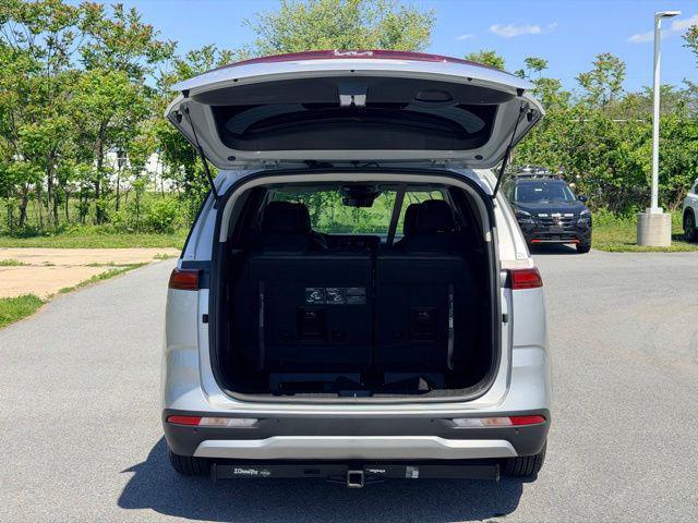 used 2023 Kia Carnival car, priced at $27,500