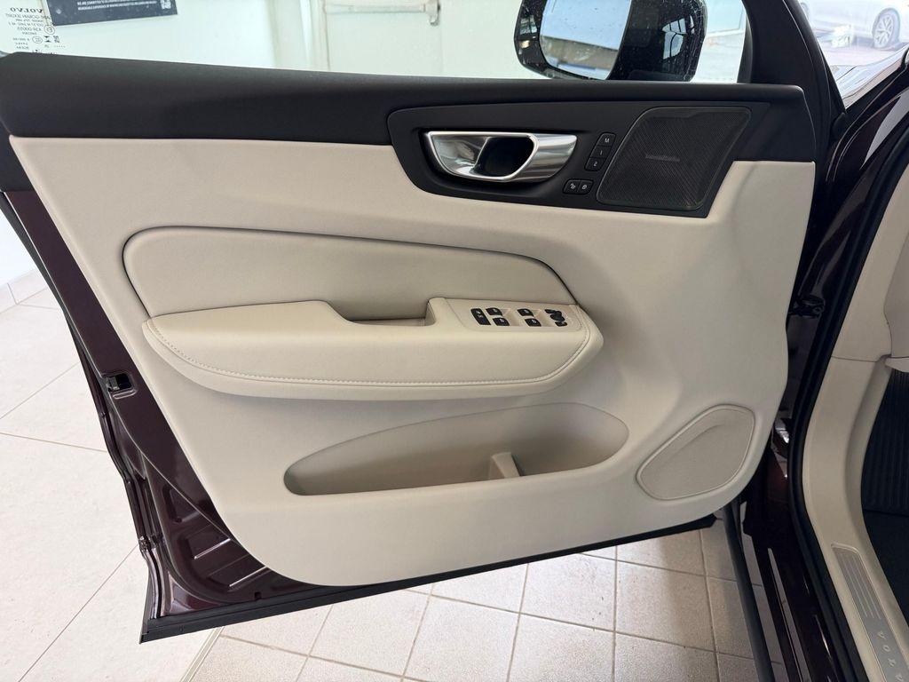 new 2026 Volvo XC60 Plug-In Hybrid car, priced at $77,590