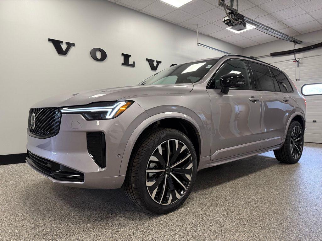 used 2026 Volvo XC90 car, priced at $71,850