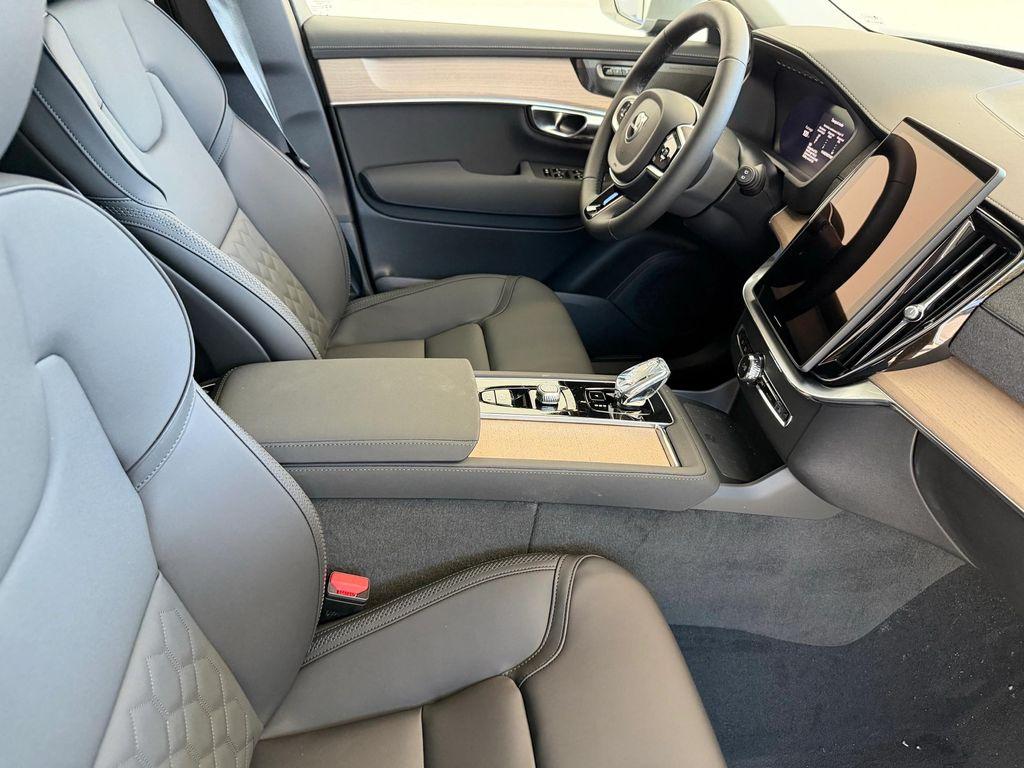 new 2026 Volvo XC90 car, priced at $72,345