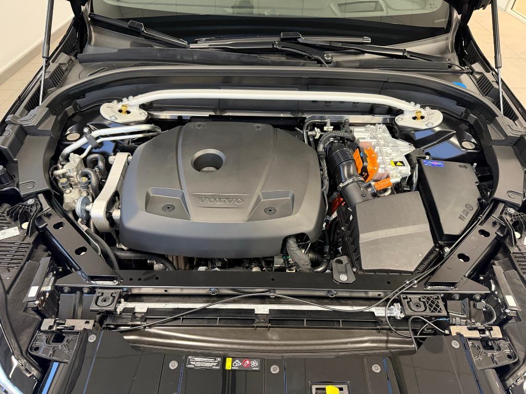 new 2026 Volvo XC60 Plug-In Hybrid car, priced at $84,265