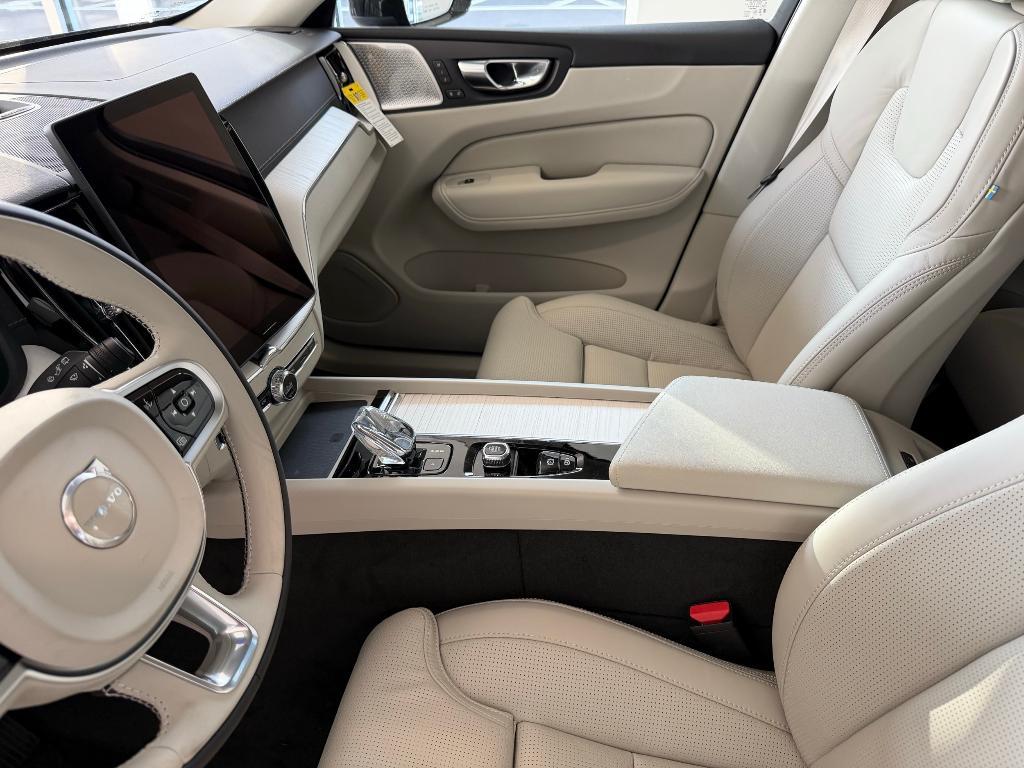 new 2026 Volvo XC60 Plug-In Hybrid car, priced at $82,185