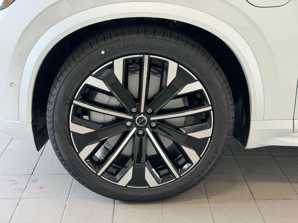 new 2026 Volvo XC90 Plug-In Hybrid car, priced at $84,580