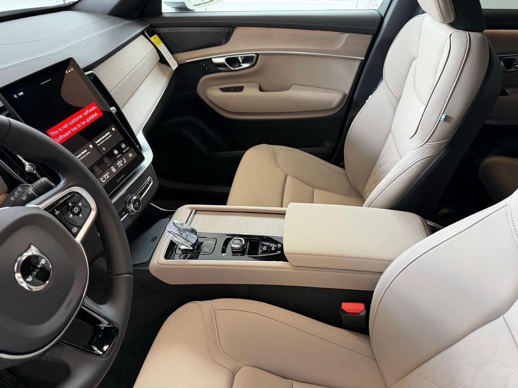 new 2026 Volvo XC90 Plug-In Hybrid car, priced at $84,580