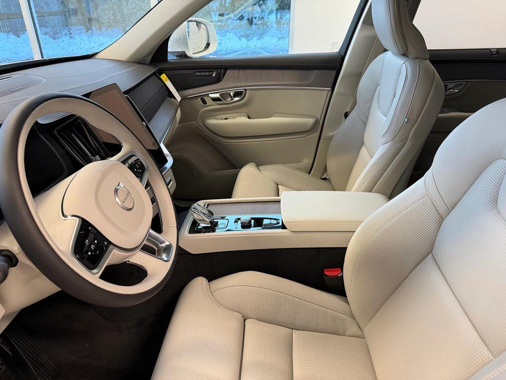 new 2026 Volvo XC90 car, priced at $75,555
