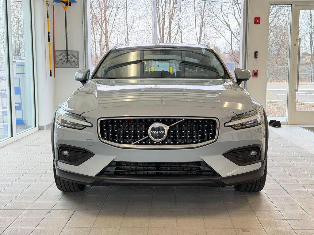 used 2025 Volvo V60 Cross Country car, priced at $42,300