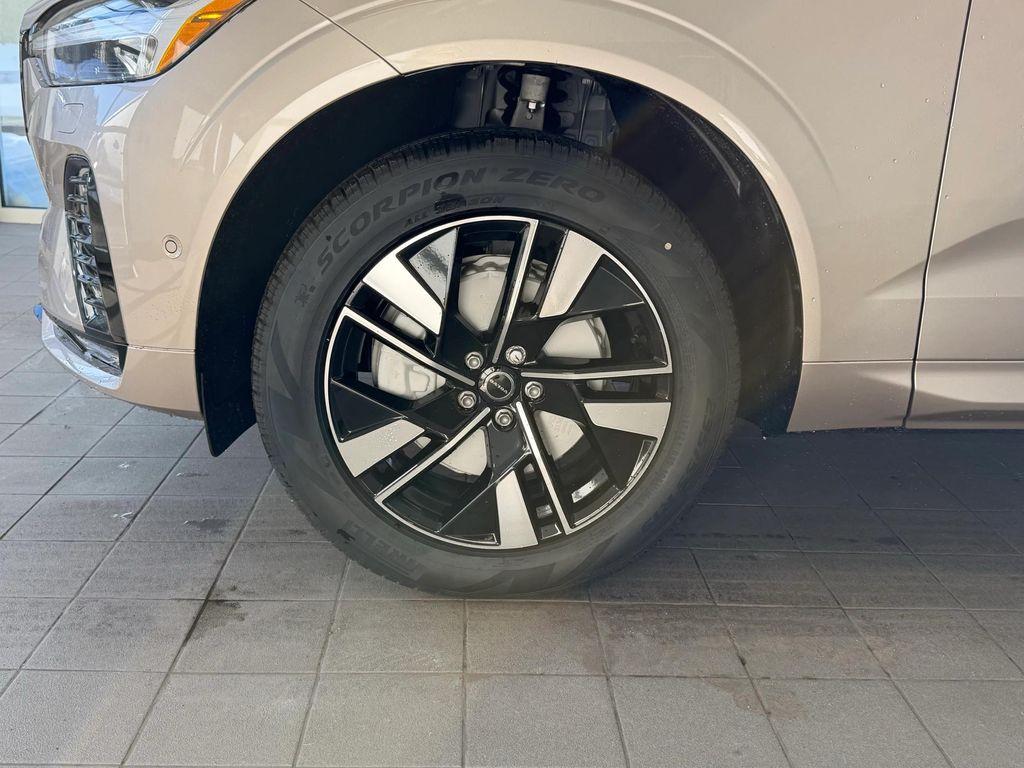 new 2026 Volvo XC60 car, priced at $58,955