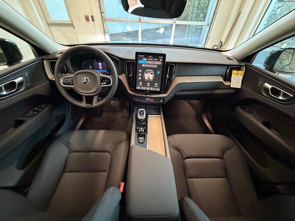 new 2026 Volvo XC60 car, priced at $58,385