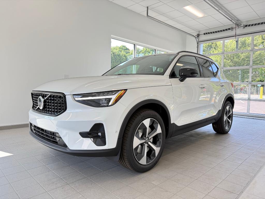 new 2026 Volvo XC40 car, priced at $50,150