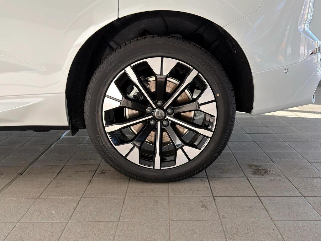 new 2026 Volvo XC60 Plug-In Hybrid car, priced at $69,685