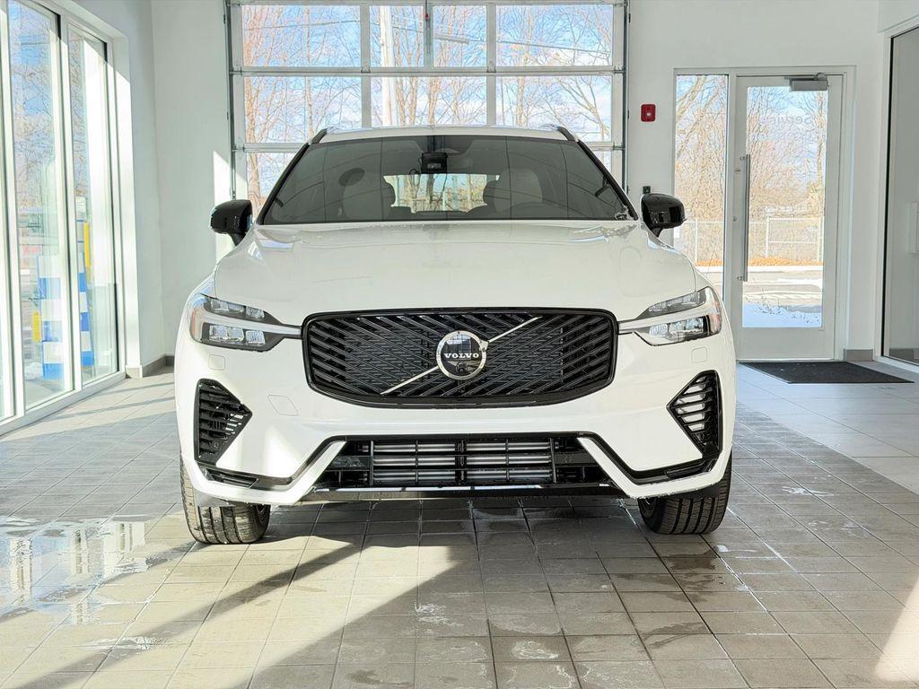 new 2026 Volvo XC60 Plug-In Hybrid car, priced at $69,685