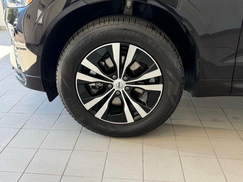 used 2025 Volvo XC60 car, priced at $41,300