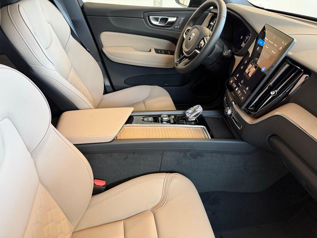 new 2026 Volvo XC60 car, priced at $58,155