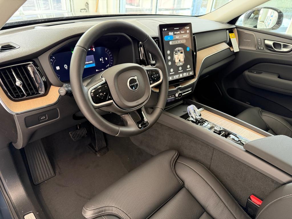 new 2026 Volvo XC60 car, priced at $64,660