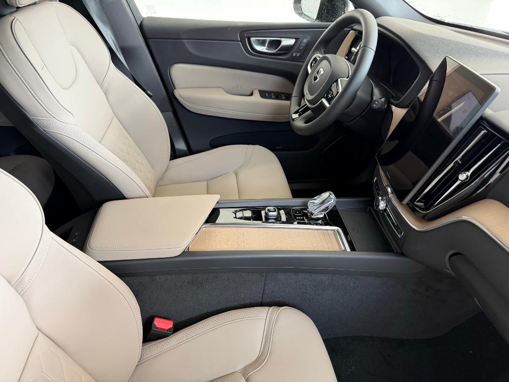 new 2026 Volvo XC60 car, priced at $57,690