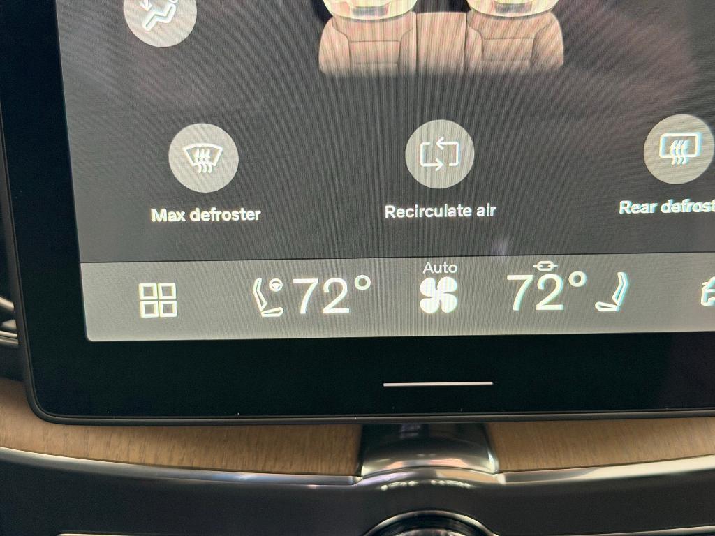 new 2026 Volvo XC60 car, priced at $57,690