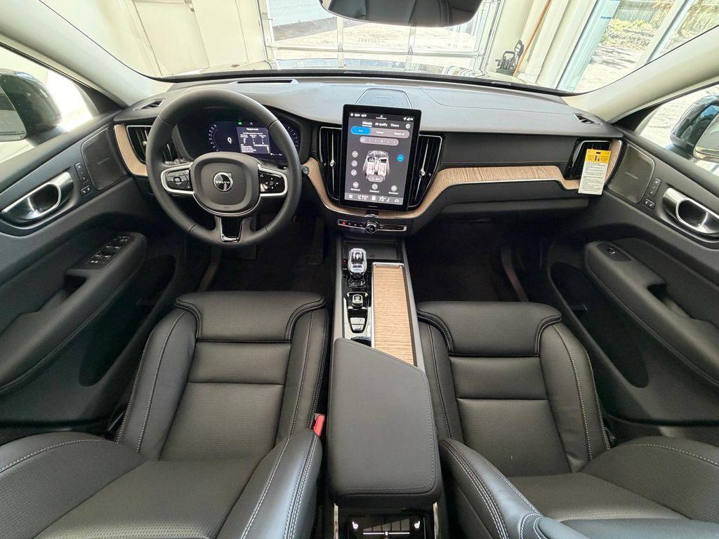 new 2026 Volvo XC60 car, priced at $64,335