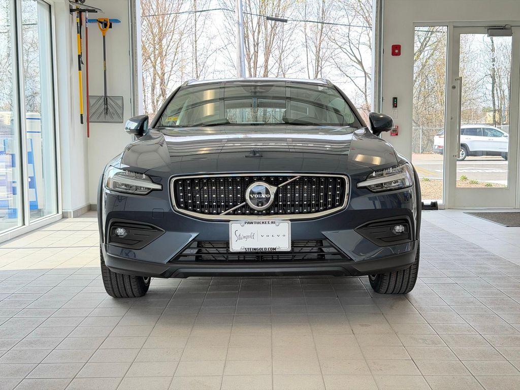 used 2025 Volvo V60 Cross Country car, priced at $43,900