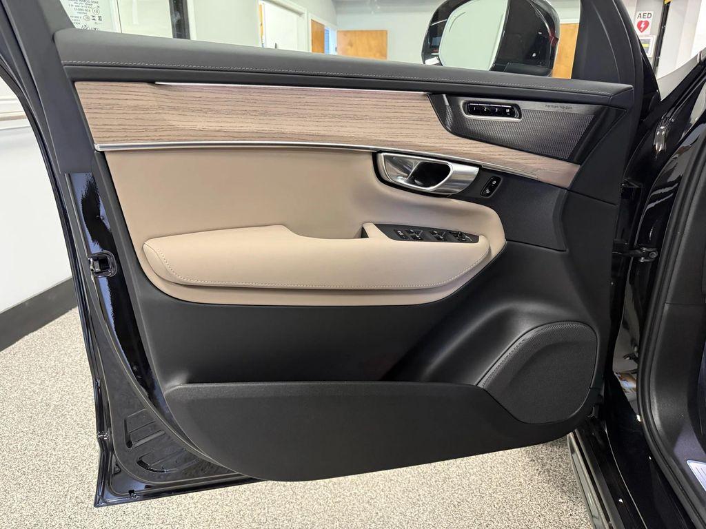 new 2026 Volvo XC90 car, priced at $73,350