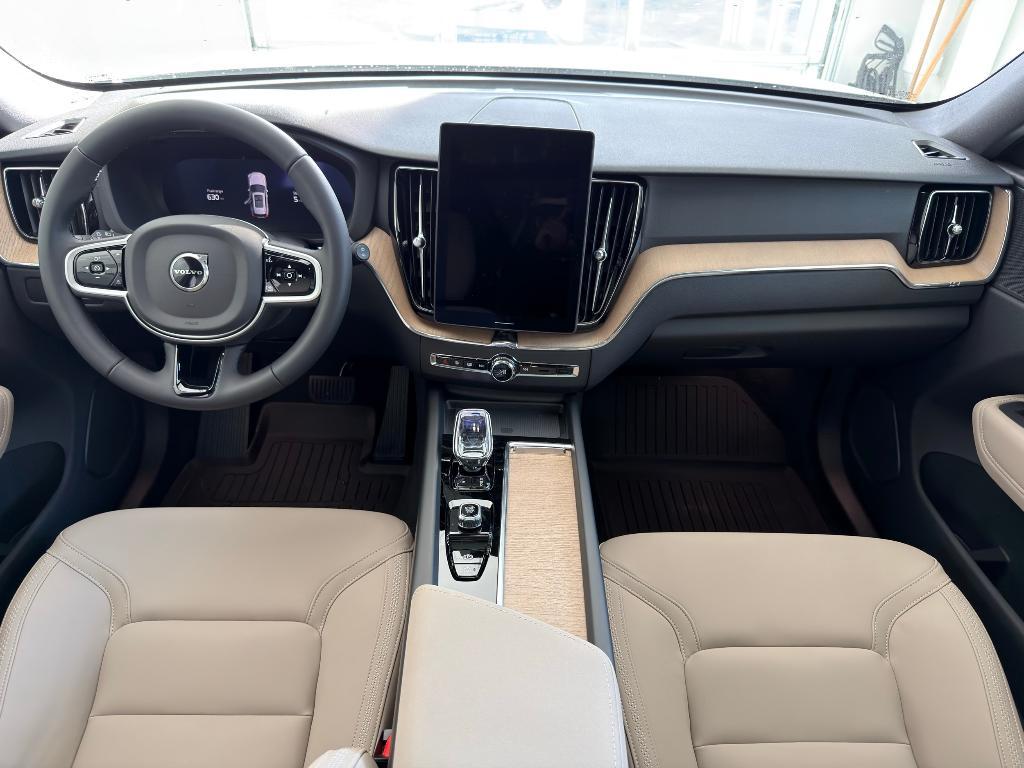 new 2026 Volvo XC60 Plug-In Hybrid car, priced at $69,285