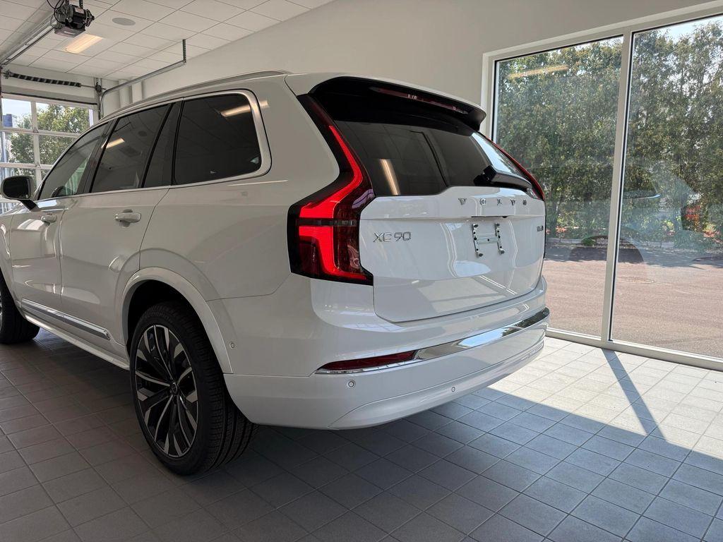 used 2026 Volvo XC90 car, priced at $75,555