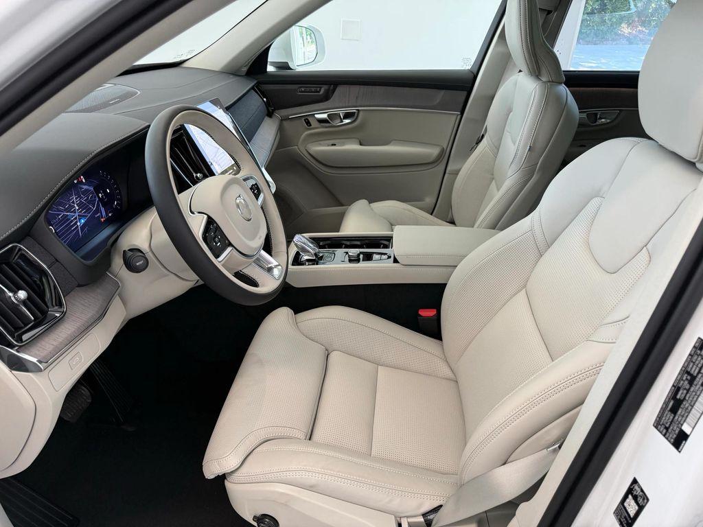 used 2026 Volvo XC90 car, priced at $75,555