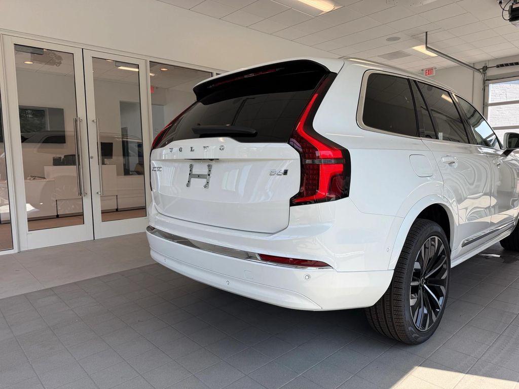 used 2026 Volvo XC90 car, priced at $75,555