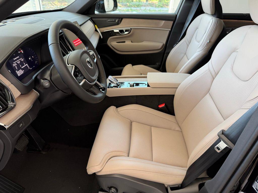 new 2026 Volvo XC90 car, priced at $76,480