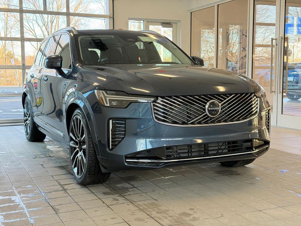 new 2026 Volvo XC90 car, priced at $84,025