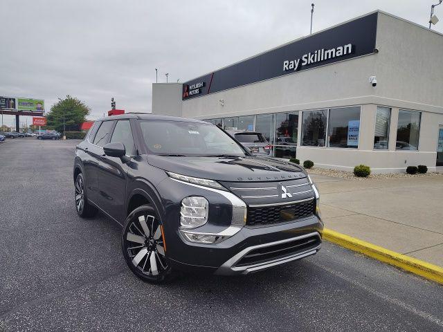 new 2025 Mitsubishi Outlander car, priced at $41,005
