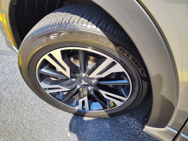 new 2025 Mitsubishi Eclipse Cross car, priced at $34,285