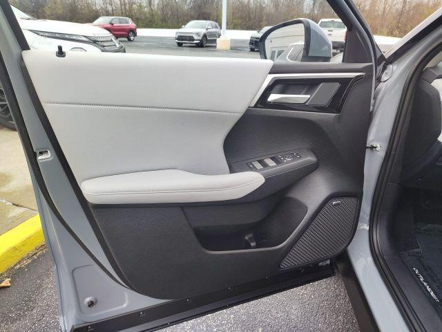 new 2025 Mitsubishi Outlander car, priced at $38,690