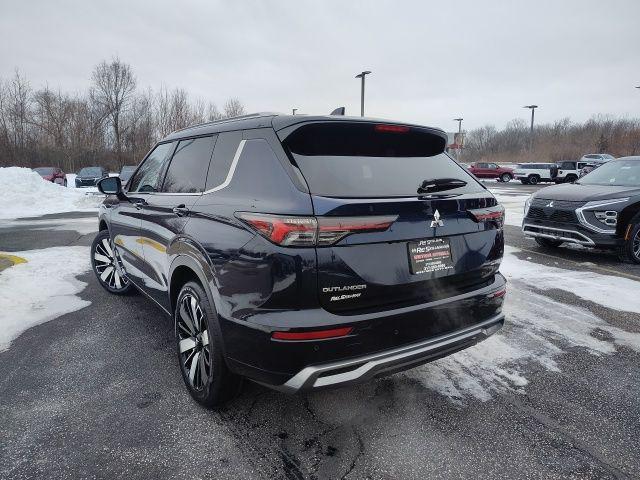 new 2026 Mitsubishi Outlander car, priced at $43,680