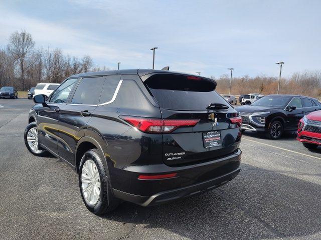 used 2023 Mitsubishi Outlander car, priced at $18,667