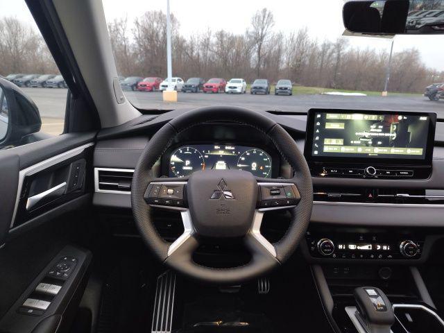 new 2026 Mitsubishi Outlander car, priced at $42,270