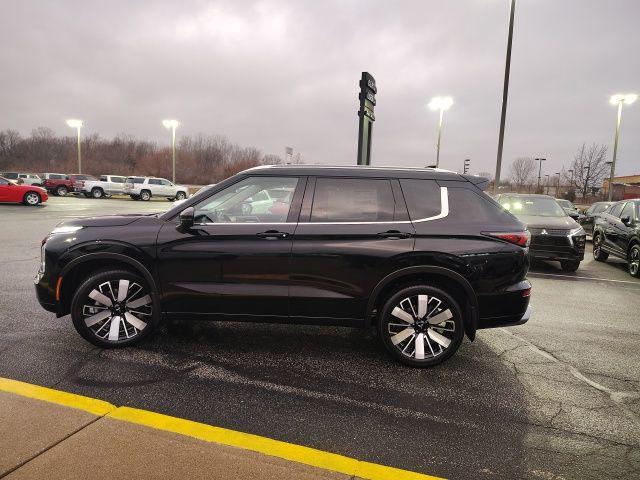 new 2026 Mitsubishi Outlander car, priced at $42,270