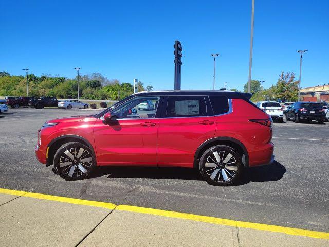 new 2025 Mitsubishi Outlander car, priced at $43,761