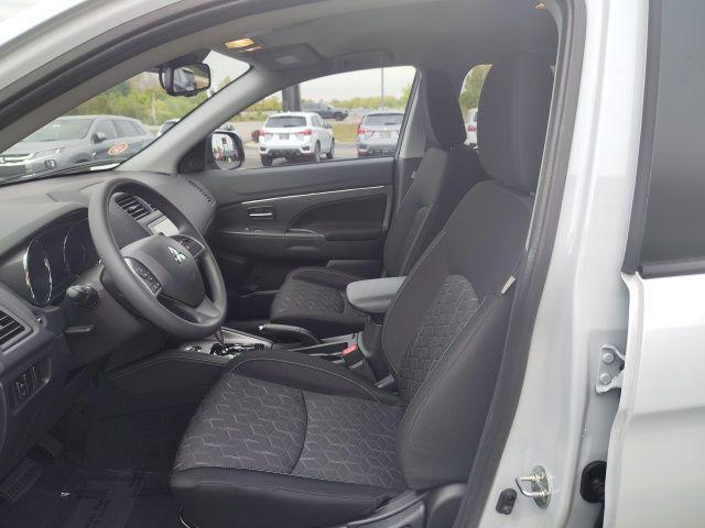 new 2025 Mitsubishi Outlander Sport car, priced at $29,565