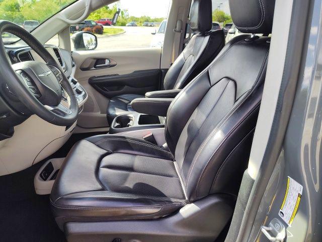 used 2023 Chrysler Pacifica car, priced at $28,990