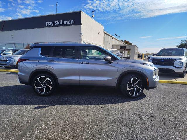 used 2024 Mitsubishi Outlander car, priced at $24,903