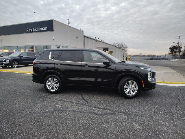 new 2026 Mitsubishi Outlander car, priced at $35,030