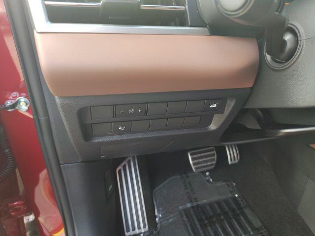 new 2025 Mitsubishi Outlander car, priced at $47,025