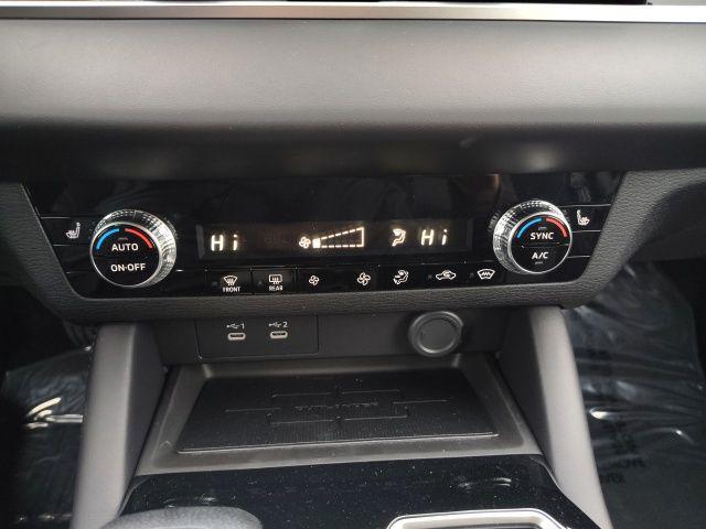 new 2025 Mitsubishi Outlander car, priced at $33,745