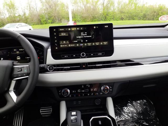 new 2025 Mitsubishi Outlander car, priced at $45,155