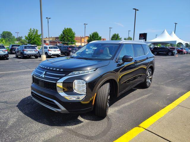 new 2025 Mitsubishi Outlander car, priced at $46,640
