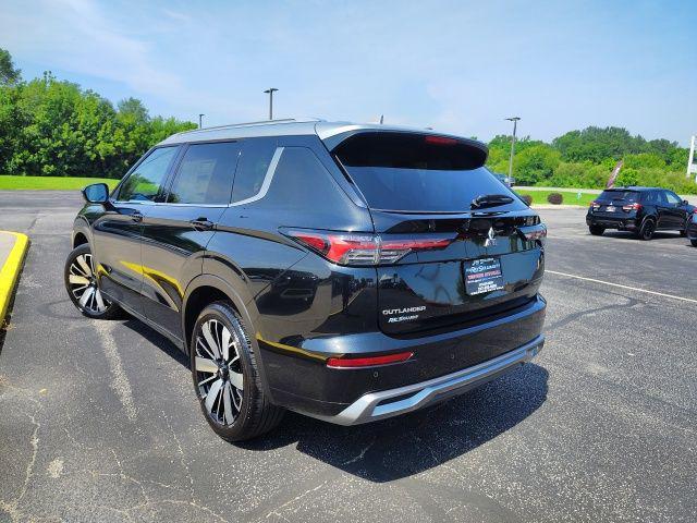 new 2025 Mitsubishi Outlander car, priced at $46,640