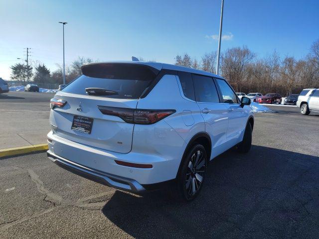 new 2026 Mitsubishi Outlander car, priced at $42,845